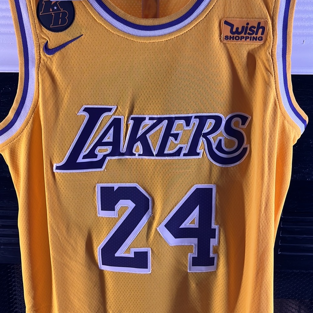 Kobe Bryant Los Angeles Lakers Basketball Jersey Yellow Purple - Size Medium 44 - Picture 2 of 6